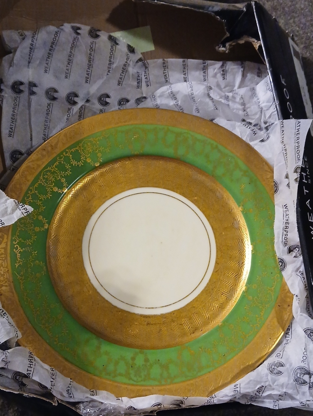 Gold and Green Decorative Charger Plate - Luxury Table Accent